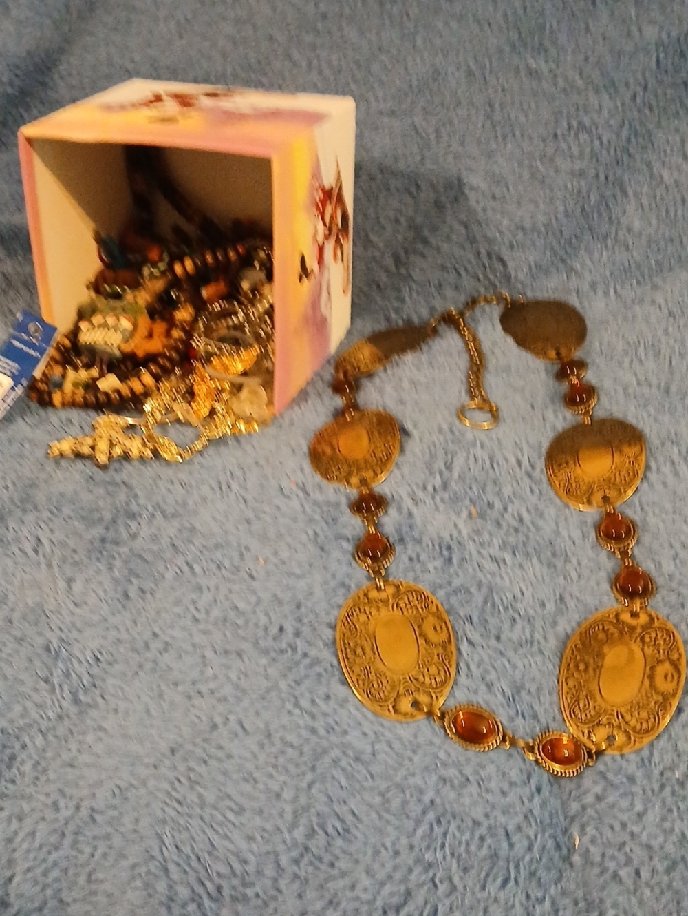 3 1/2lb Of Jewelry Findings